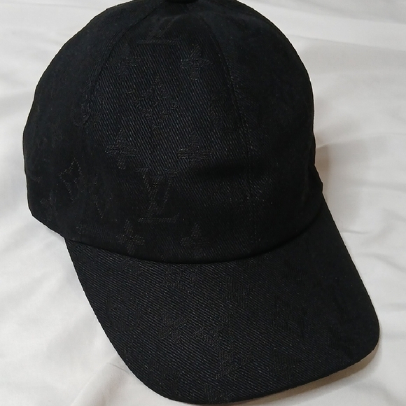 Louis Vuitton Other - Louis Vuitton Black Monogram Cap
